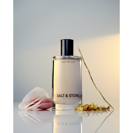 Salt & Stone Black Rose & Oud – tělový sprej s růží a oudem | Fasada